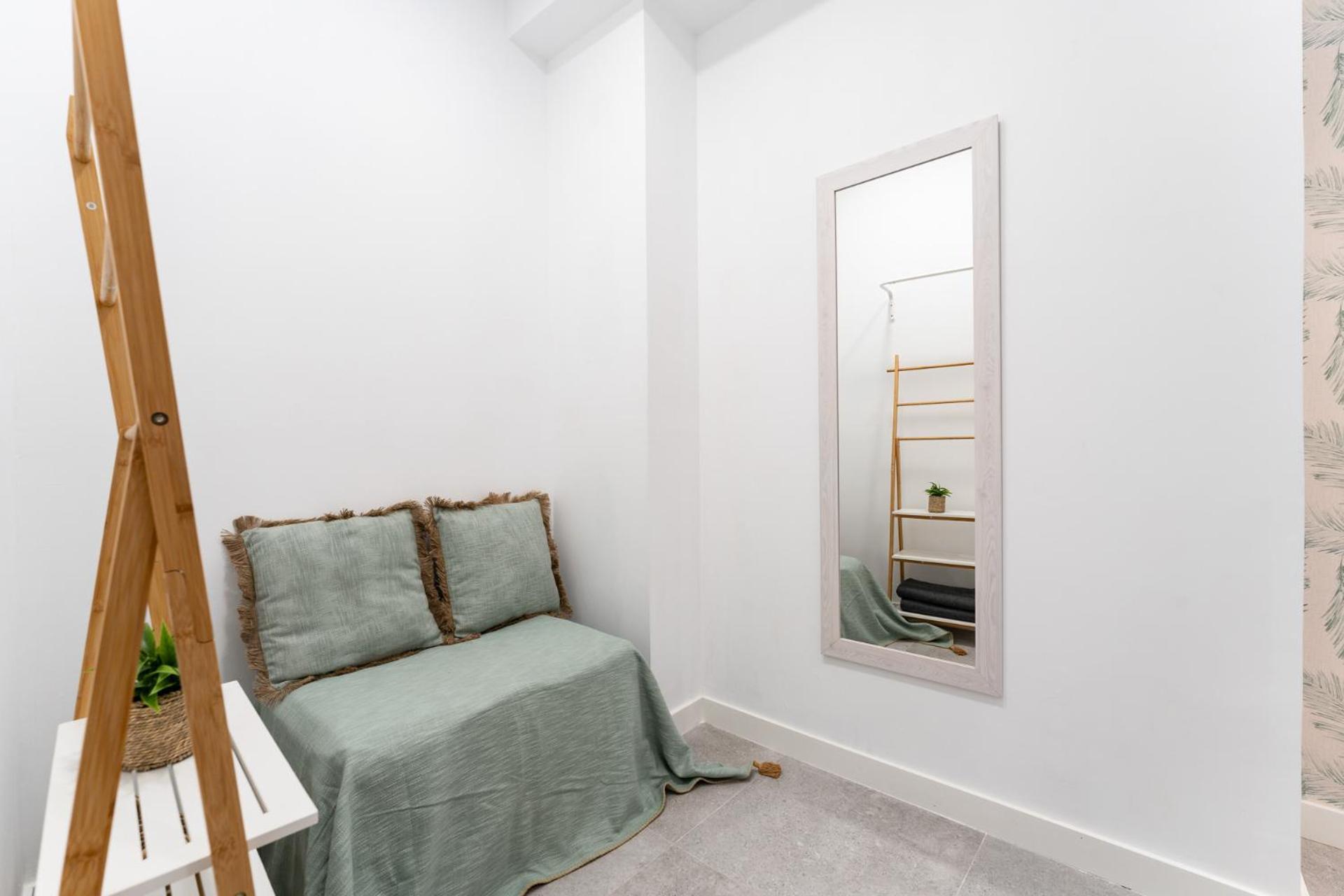 Apartment B & V *